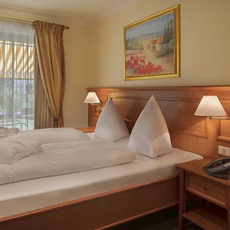 호텔 Schweizer Hof Thermal Und Vital (adults Only) 바트푸징