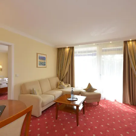 فندق Schweizer Hof Thermal Und Vital (adults Only) 4*