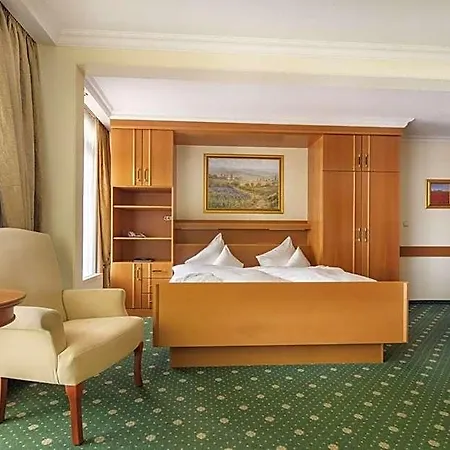 Schweizer Hof Thermal Und Vital (adults Only) מלון