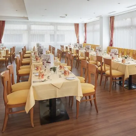 Schweizer Hof Thermal Und Vital (adults Only) 4*